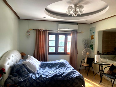 บ้านเดี่ยว ตลาดปลาบางแสน : ขายบ้านเดี่ยว ขนาด 106 ตร.ว 2 ชั้น 5 ห้องนอน 3 ห้องน้ำ หมู่บ้าน สามมุขธานี (S03-1720) 