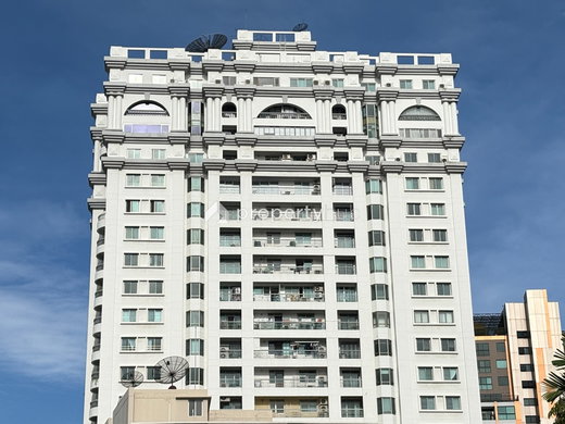 รูป Royal Castle - รูปที่ 1/7