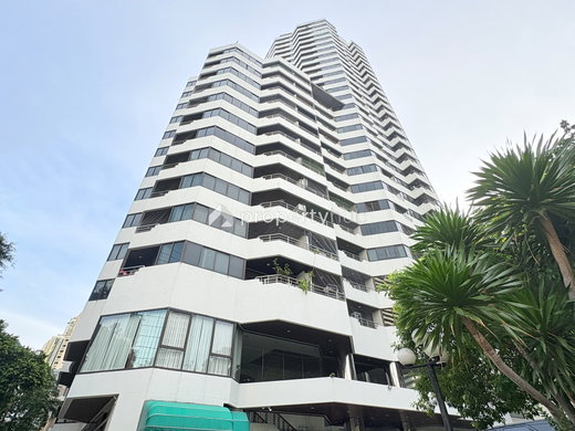 รูป Lake Avenue - รูปที่ 1/9