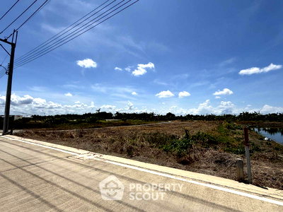 ที่ดิน ม.กรุงเทพสุวรรณภูมิ : ขายที่ดิน ใกล้สนามบินสุวรรณภูมิ เขตลาดกระบัง กรุงเทพมหานคร (ID 2097524)