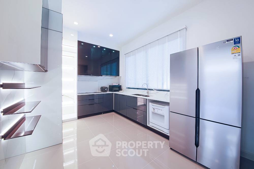 รูป บ้าน 5 ห้องนอน ให้เช่า โครงการ แกรนด์ บางกอก บูเลอวาร์ด กรุงเทพกรีฑา | 604 ตร.ม. (ID 1385585) - รูปที่ 45/48