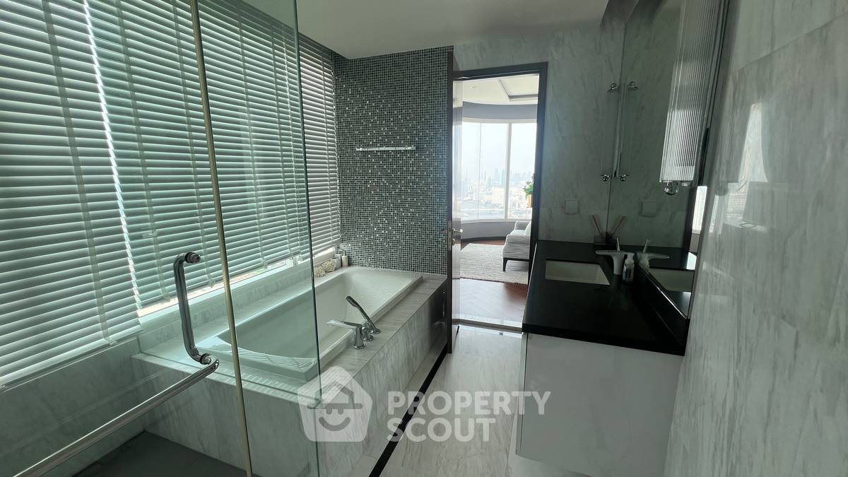 รูป คอนโด 4 ห้องนอน ขายที่ เมนนัม เรสซิเดนซ์ ชั้น 49 (ID 2076070) - รูปที่ 33/37