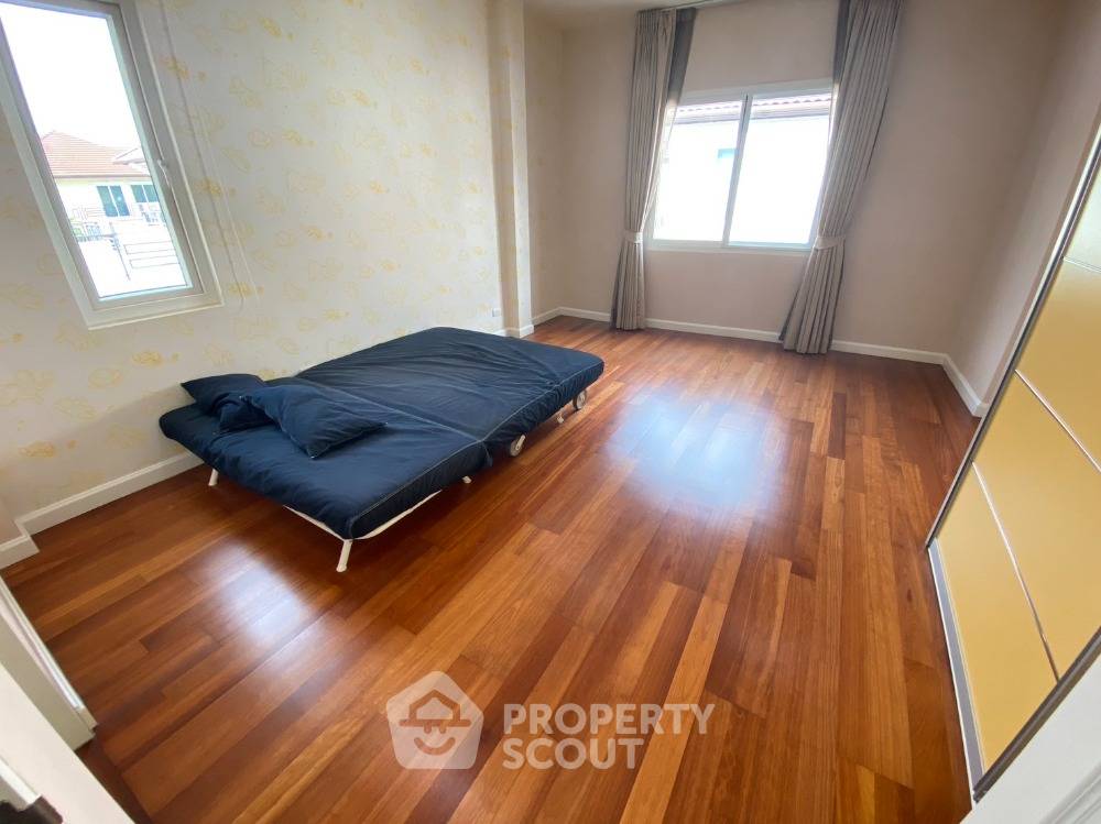 รูป บ้าน 5 ห้องนอน 410 ตร.ม. ปรับได้กับสัตว์เลี้ยง วิลล่า นครินทร์ อ่อนนุช-วงแหวน ใกล้สนามบินสุวรรณภูมิ (ID 1308477) - รูปที่ 12/41
