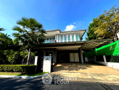 Houses for sale Watthana : 4-BR House For Sale, Grand Bangkok Boulevard Rama 9–Srinagarindra (ID 2147318)