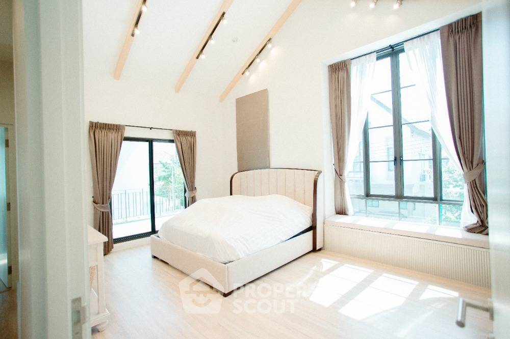 รูป บ้าน 4 ห้องนอน ขาย ที่ ศรัณสิริ ประชาอุทิศ 90 ใกล้ พระสมุทรเจดีย์ (ID 1446812) - รูปที่ 14/18