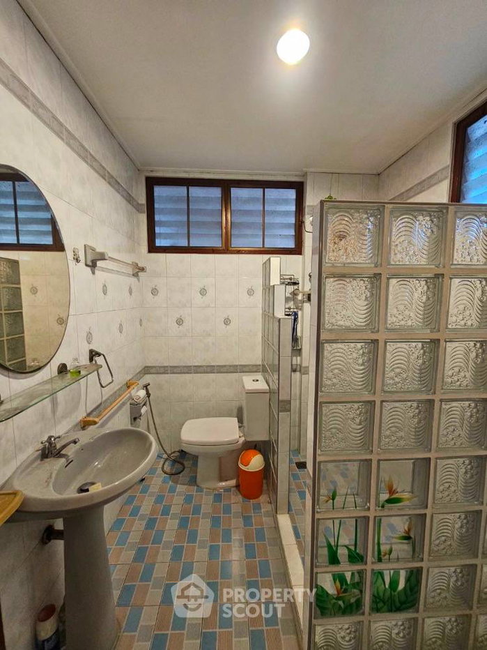 รูป บ้านเช่า 4 ห้องนอน พื้นที่ 325 ตร.ม. ใกล้ BTS สำโรงเหนือ (ID 1434427) - รูปที่ 5/10