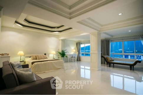 คอนโด 3 ห้องนอน 596 ตร.ม. ขาย Hill Side Condominium 3 ในนิมมานเหมินทร์ (ID 1505923)