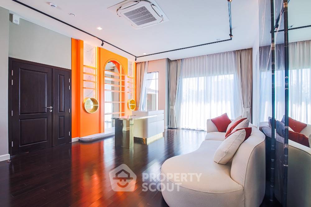 รูป บ้าน 5 ห้องนอน ให้เช่า โครงการ แกรนด์ บางกอก บูเลอวาร์ด กรุงเทพกรีฑา | 604 ตร.ม. (ID 1385585) - รูปที่ 14/48