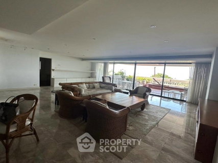 3-BR Condo 366 Sqm Sunrise Beach Resort & Residence, Na Chom Thian (ID 1998509)