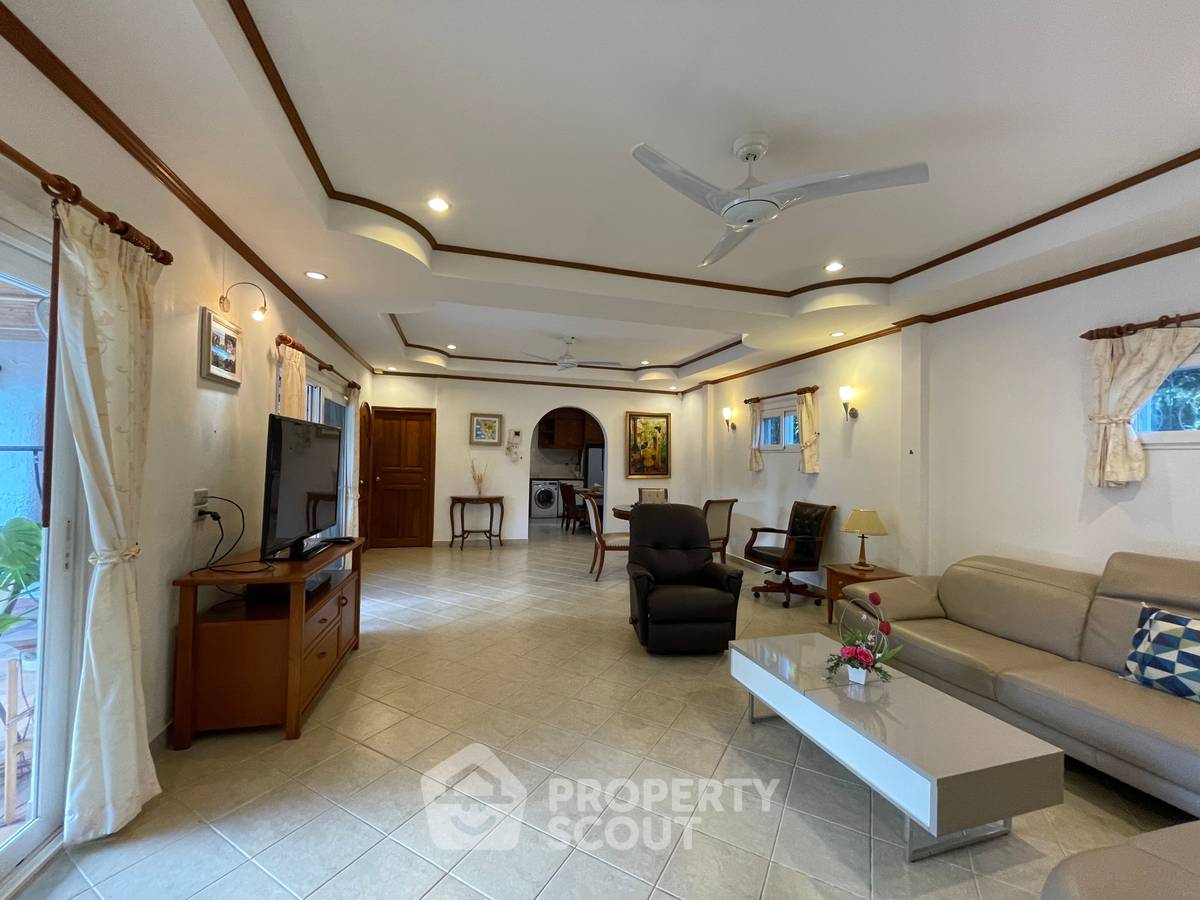 รูป 3 ห้องนอน วิลล่า 180 ตร.ม. ในโครงการ Nirvana Pool Villa 1 พัทยา นาจอมเทียน/หนองปรือ (ID 1388560) - รูปที่ 4/11