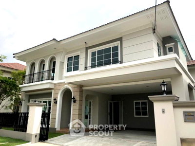 Houses for sale : 4-Bedroom House For Sale Casa Grand Onnuch-Wongwhean (Pet-Friendly) (ID 1997435)