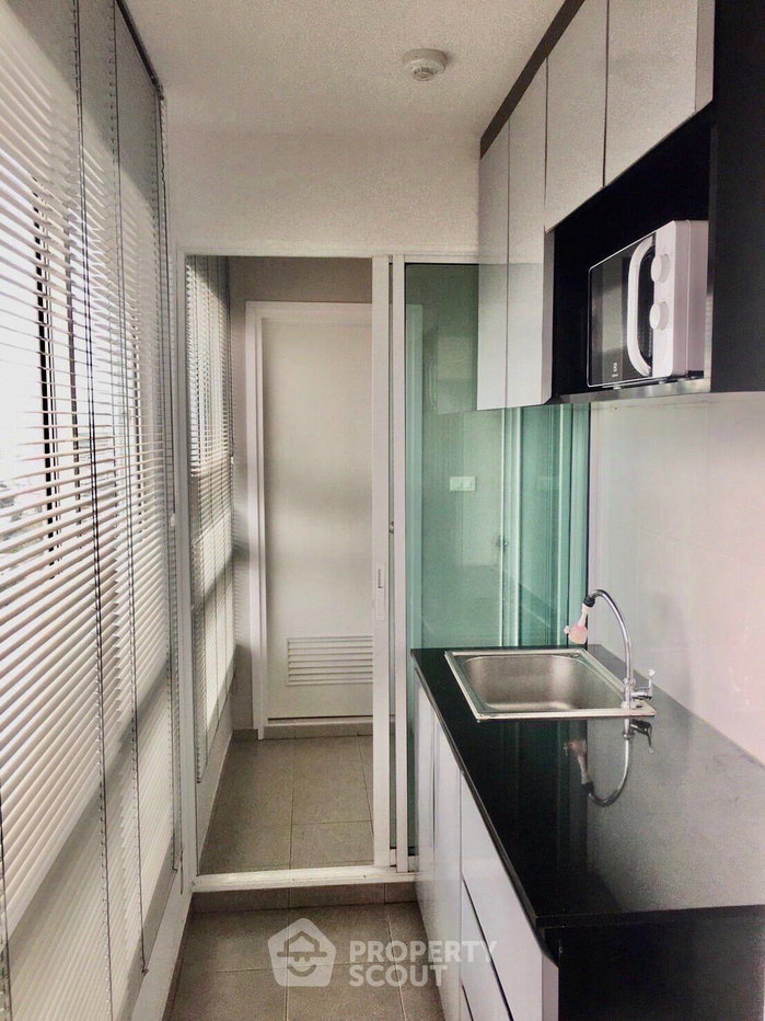 รูป คอนโด 2 ห้องนอน ชั้น 18 ขนาด 56 ตร.ม. เรเจนท์ โฮม บางซ่อน 28 ใกล้ MRT บางซ่อน 200 ม. (ID 738987) - รูปที่ 9/18