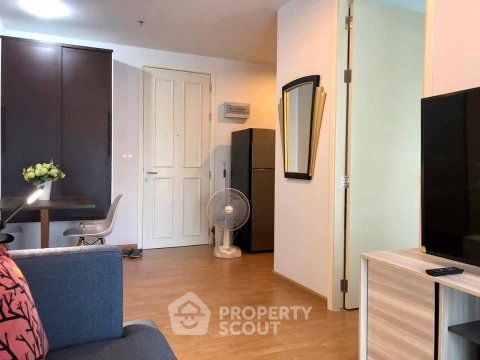High-Floor 2-BR 45 Sqm Condo At The Parkland Ratchada-Wongsawang Near MRT Wong Sawang (200m) (ID 425805)