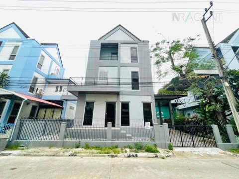 📌 ขายบ้านแฝด โครงการ บ้านแสงอรุณ 3 ชั้น 3 ห้องนอน 3 ห้องน้ำ