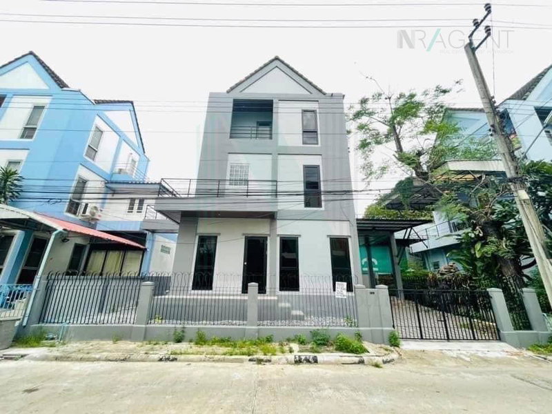 ขายบ้านเดี่ยว : 📌 ขายบ้านแฝด โครงการ บ้านแสงอรุณ 3 ชั้น 3 ห้องนอน 3 ห้องน้ำ