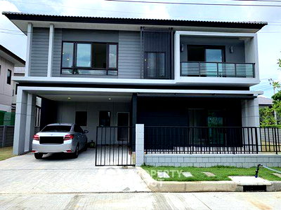 ขายบ้านเดี่ยว : บ้านเดี่ยว 4 ห้องนอน ขาย Centro บางนา กม.7 ใกล้บางแก้ว (ID 2150290)