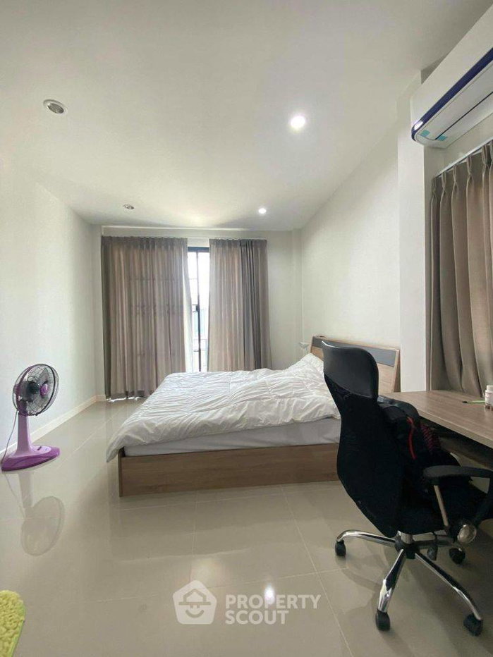 รูป บ้านเดี่ยว 3 ห้องนอน ขาย ใน เดอะ ยูร์บาน่า+6 สันกำแพง (ID 2147326) - รูปที่ 6/9