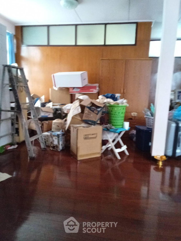 รูป บ้าน 3 ห้องนอน สำหรับขาย ทำเลดินแดง ใกล้ MRT สุทธิสาร เป็นมิตรกับสัตว์เลี้ยง (ID 2155439) - รูปที่ 6/11