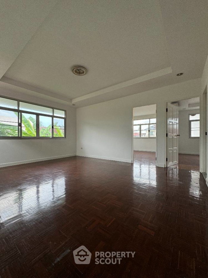 รูป บ้าน 5 ห้องนอน ขายที่ แซมมากร รามคำแหง ใกล้ สะพานสูง (ID 1718264) - รูปที่ 11/17