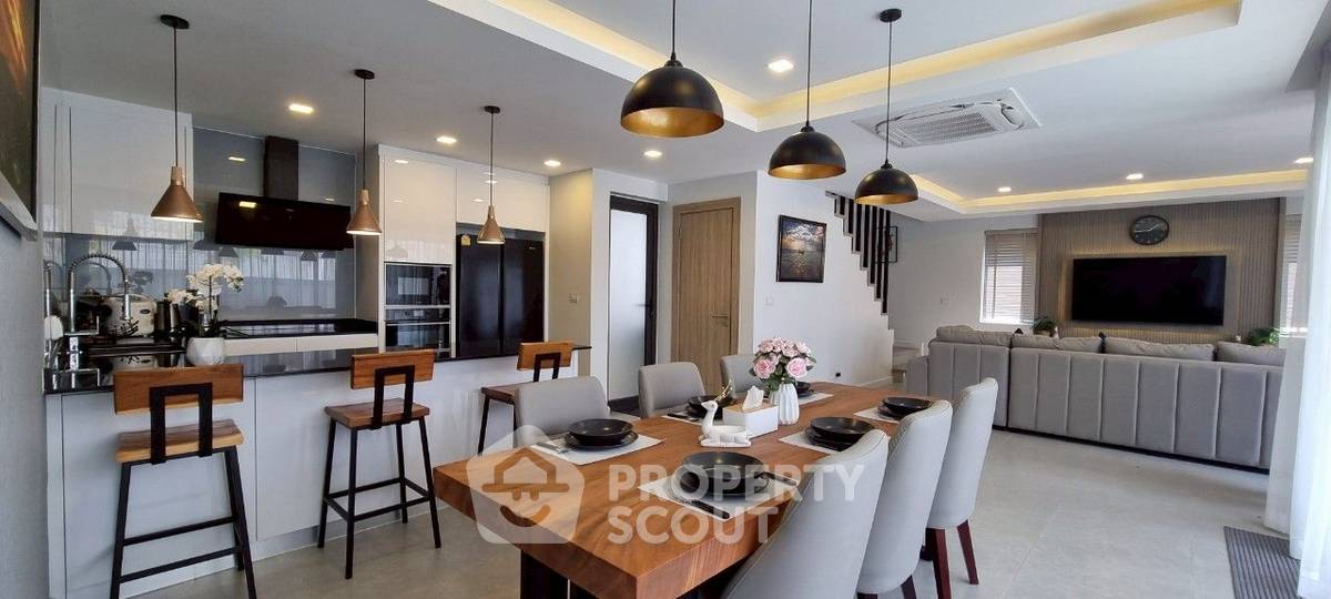รูป บ้านเดี่ยว 4 ห้องนอน ขาย พร้อมเลี้ยงสัตว์ได้ โครงการ เซนส์ซิริ มิดทาวน์ วิลล่า (ID 2099358) - รูปที่ 9/22
