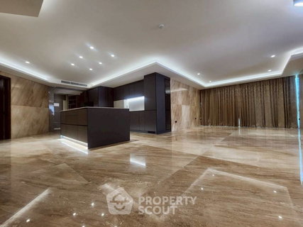 คอนโดขาย 2 ห้องนอน 230 ตร.ม. อะปัส คอนโดมิเนียม ใจกลางพัทยา (ID 2102503)