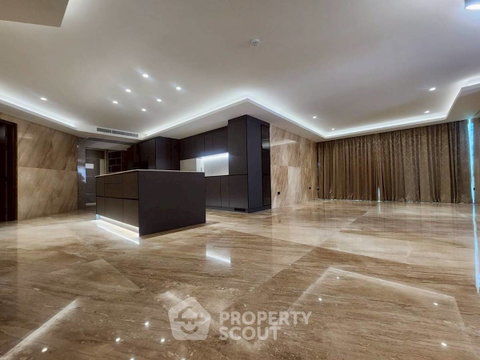 2-BR 230 Sqm Condo For Sale At Apus Condominiums, Central Pattaya (ID 2102503)