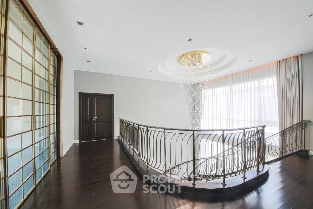 รูป บ้าน 5 ห้องนอน ให้เช่า โครงการ แกรนด์ บางกอก บูเลอวาร์ด กรุงเทพกรีฑา | 604 ตร.ม. (ID 1385585) - รูปที่ 9/48