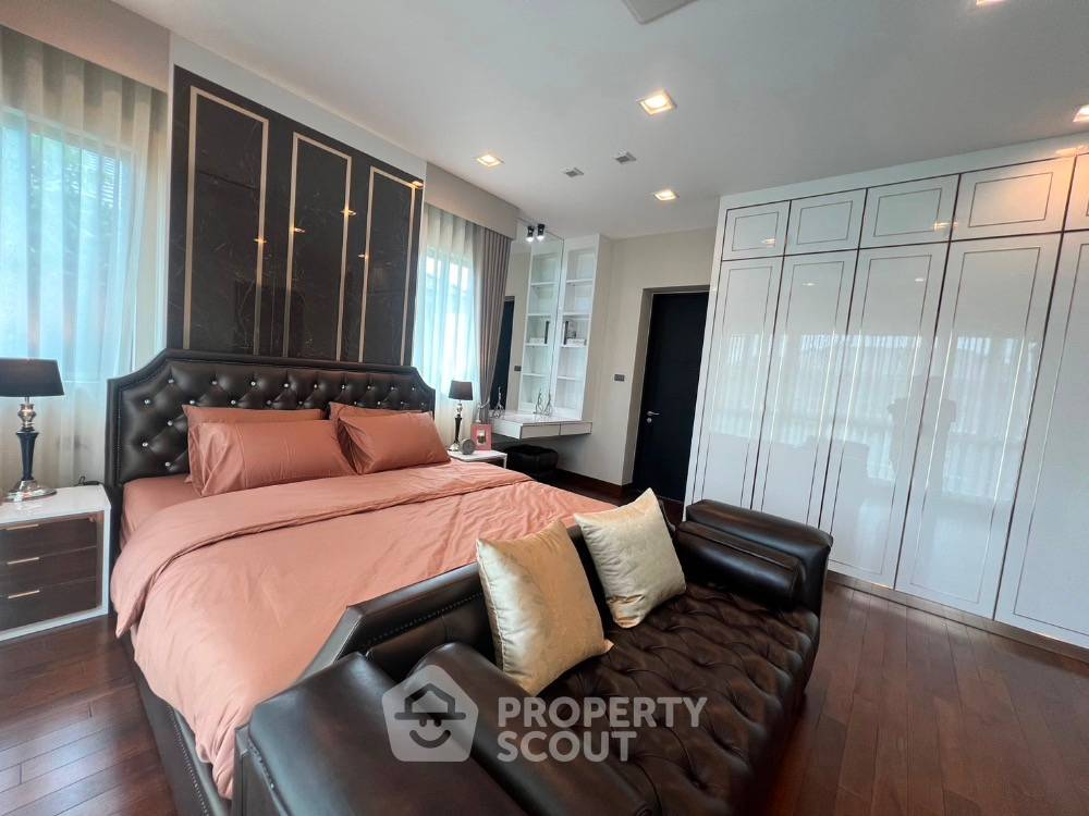 รูป บ้านเดี่ยว 4 ห้องนอน สำหรับขาย โครงการ Perfect Masterpiece Rama 9 ใกล้กรุงเทพกรีฑา (คลองสตั้นนุ่น ลาดกระบัง) (ID 2056877) - รูปที่ 7/37