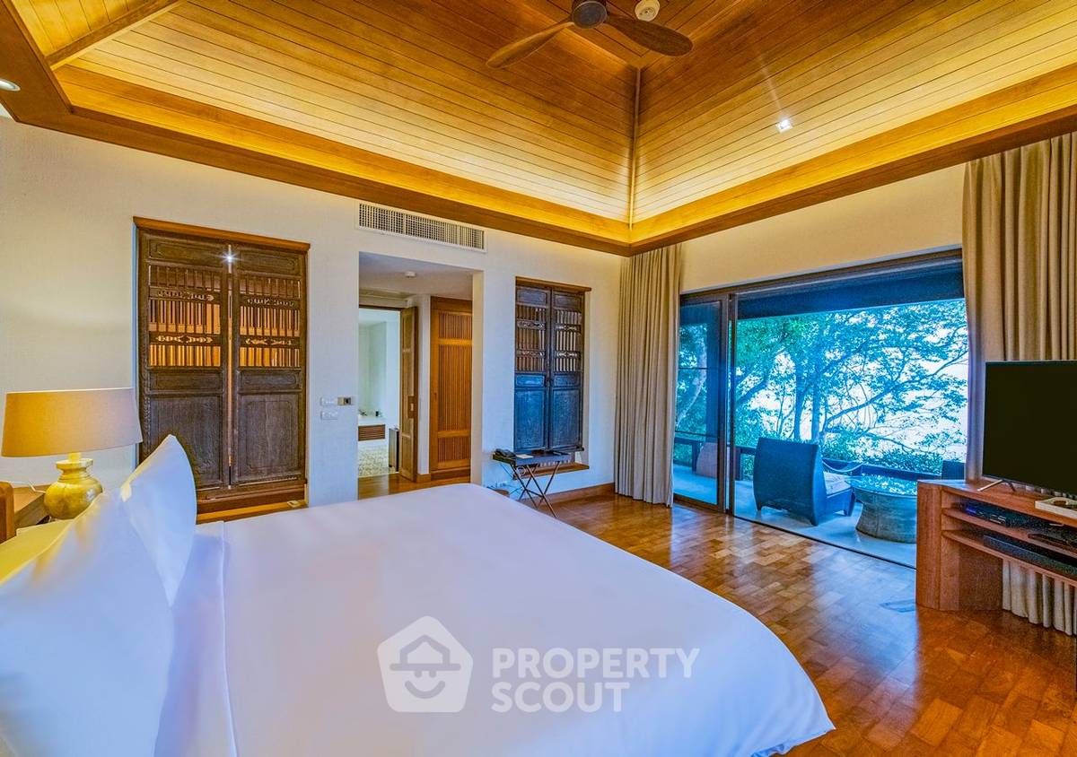 รูป วิลล่า 4 ห้องนอน สำหรับขาย ศรีพันวา ภูเก็ต ใกล้เคปพันวา (ID 1465273) - รูปที่ 37/50