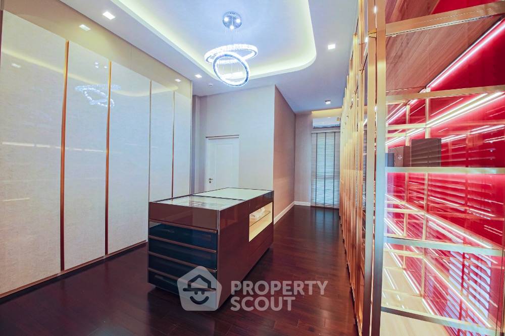 รูป บ้าน 5 ห้องนอน ให้เช่า โครงการ แกรนด์ บางกอก บูเลอวาร์ด กรุงเทพกรีฑา | 604 ตร.ม. (ID 1385585) - รูปที่ 25/48