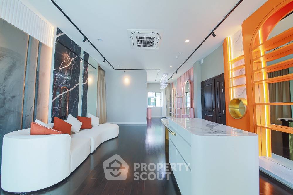 รูป บ้าน 5 ห้องนอน ให้เช่า โครงการ แกรนด์ บางกอก บูเลอวาร์ด กรุงเทพกรีฑา | 604 ตร.ม. (ID 1385585) - รูปที่ 19/48