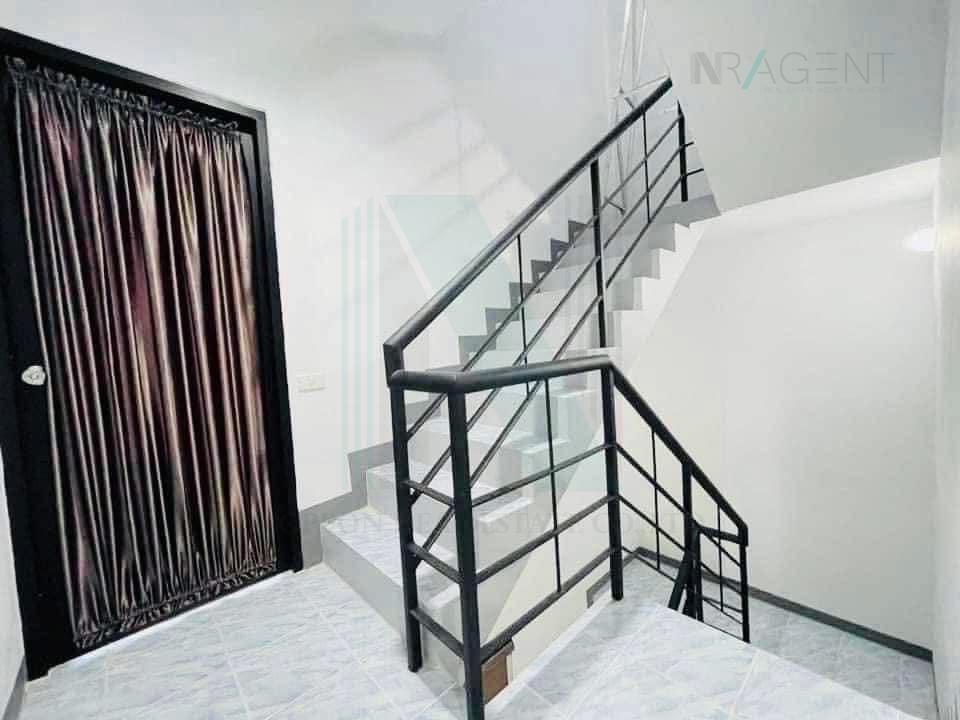 รูป 📌 ขายบ้านแฝด โครงการ บ้านแสงอรุณ 3 ชั้น 3 ห้องนอน 3 ห้องน้ำ - รูปที่ 7/8