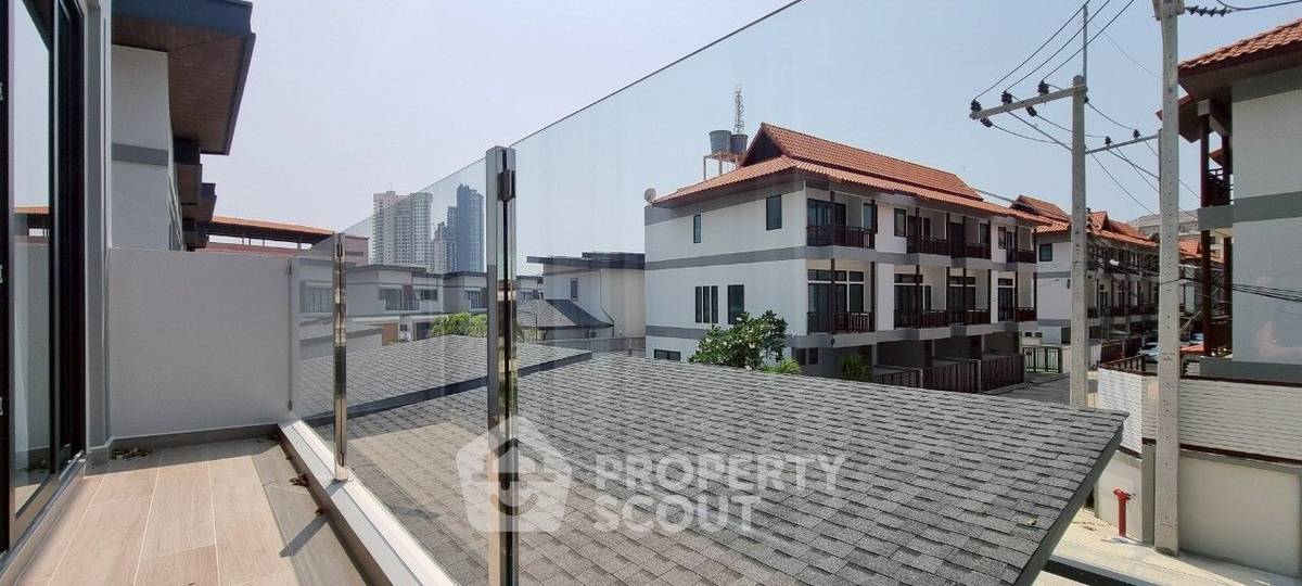 รูป บ้านเดี่ยว 4 ห้องนอน ขาย พร้อมเลี้ยงสัตว์ได้ โครงการ เซนส์ซิริ มิดทาวน์ วิลล่า (ID 2099358) - รูปที่ 21/22