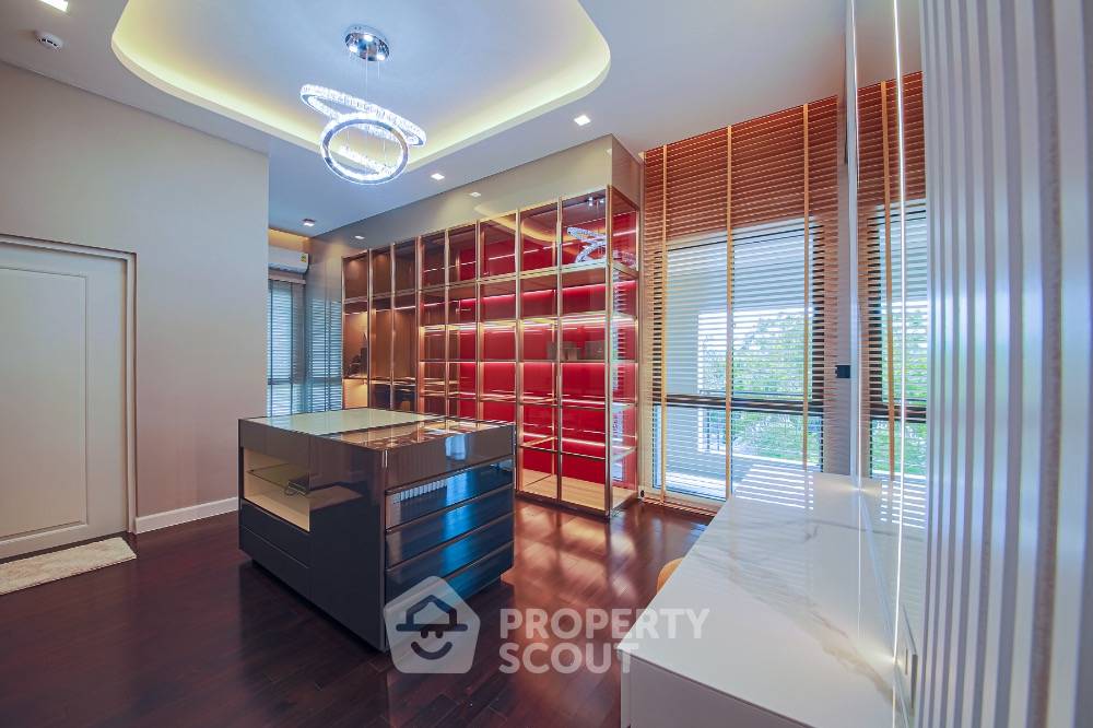 รูป บ้าน 5 ห้องนอน ให้เช่า โครงการ แกรนด์ บางกอก บูเลอวาร์ด กรุงเทพกรีฑา | 604 ตร.ม. (ID 1385585) - รูปที่ 24/48