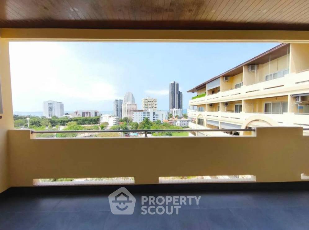 รูป คอนโดขาย 3 ห้องนอน 184 ตร.ม. เพ็ทได้ โครงการ View Talay Residence 5 พัทยา (ID 2160366) - รูปที่ 4/8
