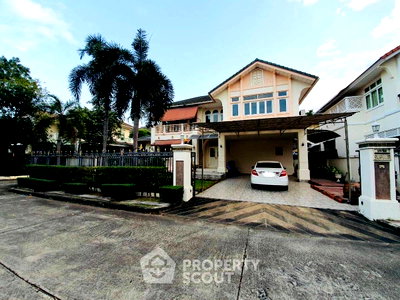 Houses for sale : 3-BR House For Sale In Perfect Masterpiece Ekamai - Ramintra (Lat Phrao) (ID 2101800)