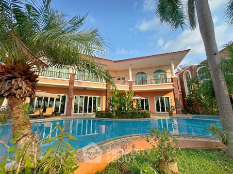 บ้านเดี่ยว 4 ห้องนอน รับสัตว์เลี้ยง โครงการ Phoenix Gold Golf & Country Club (ID 1518309)