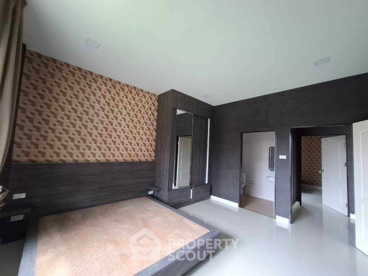 รูป บ้านพักตากอากาศ 3 ห้องนอน ขาย บ้านรักหัวหิน 4 พร้อมเลี้ยงสัตว์ได้ (ID 2176593) - รูปที่ 8/14