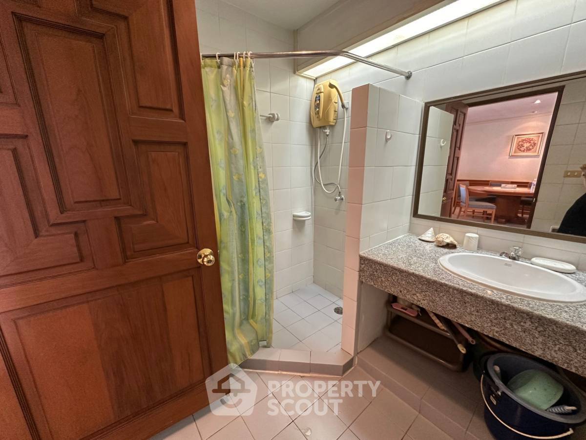 รูป คอนโด 3 ห้องนอน 179 ตร.ม. ขาย – Beach Villa Viphavadee Condo (ID 1390286) - รูปที่ 10/20