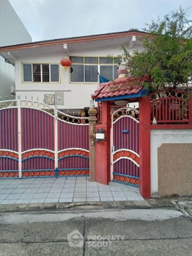 บ้าน 3 ห้องนอน สำหรับขาย ทำเลดินแดง ใกล้ MRT สุทธิสาร เป็นมิตรกับสัตว์เลี้ยง (ID 2155439)