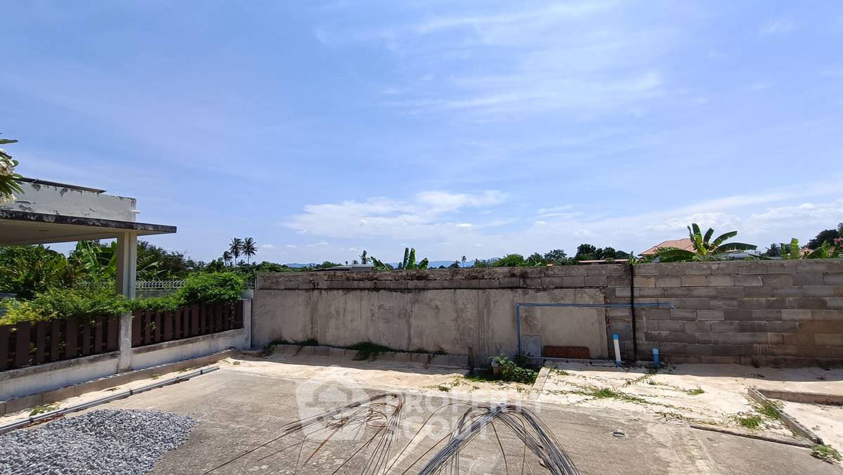 รูป วิลล่า 3 ห้องนอน สำหรับขาย บ้านวังพง ติดโซนปราณบุรี 250 ตร.ม. เลี้ยงสัตว์ได้ (ID 2090467) - รูปที่ 4/11