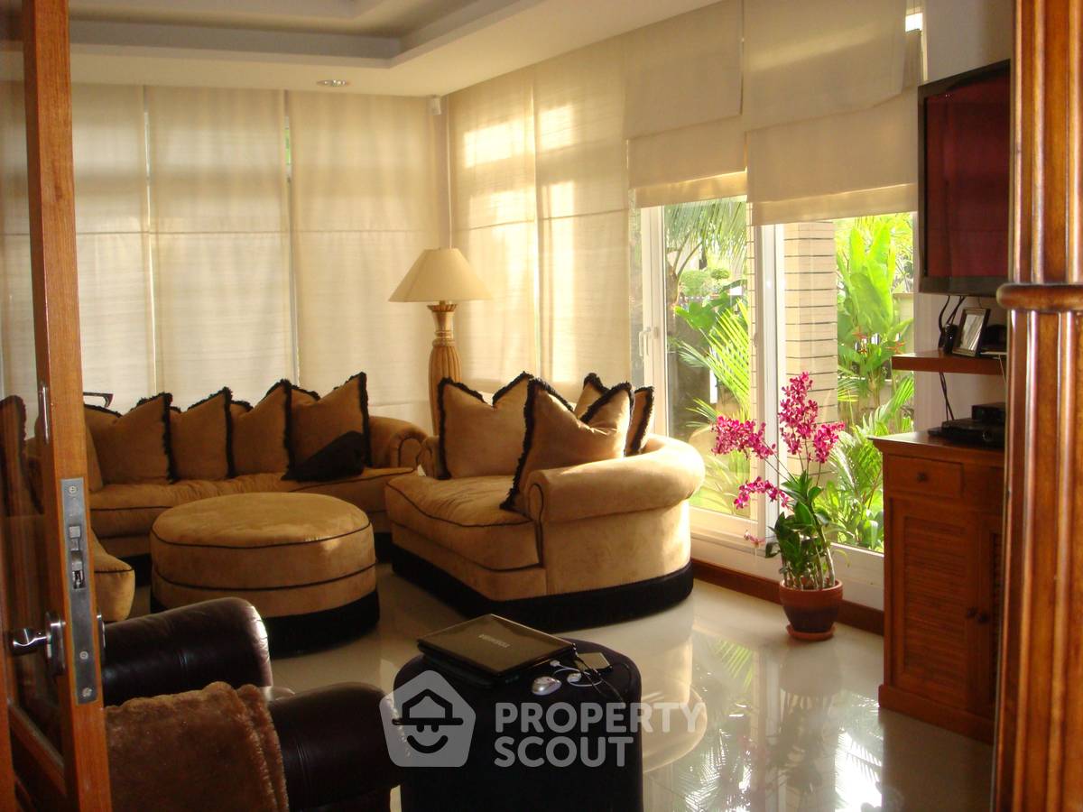 รูป บ้านเดี่ยว 3 ห้องนอน ขายที่ บ้านตาลาย พัทยา นาจอมเทียน สัตหีบ ชลบุรี (ID 2110570) - รูปที่ 2/16