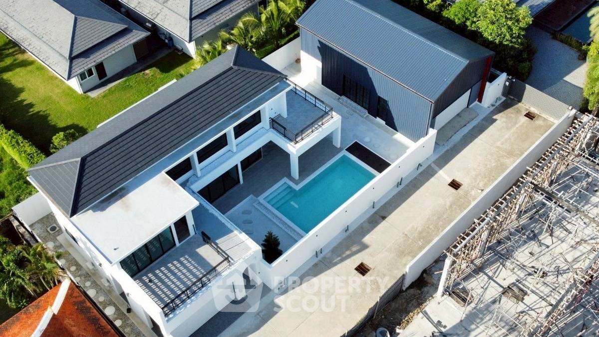 รูป บ้านเดี่ยว 4 ห้องนอน อนุญาตสัตว์เลี้ยง Horseshoe Point พง 400 ตร.ม. (ID 2109876) - รูปที่ 2/19
