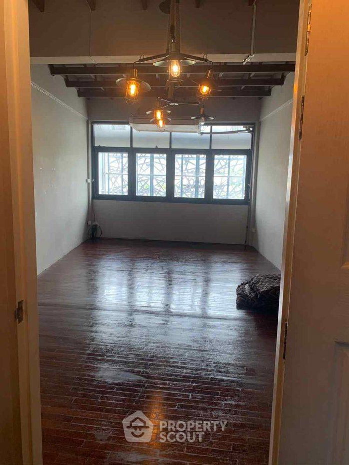 รูป บ้าน 2 ห้องนอน 225 ตร.ม. ขาย | B-Home Cozy Tha-rua | สันปู่เลย ดอยสะเก็ด เชียงใหม่ (ID 2150229) - รูปที่ 3/5