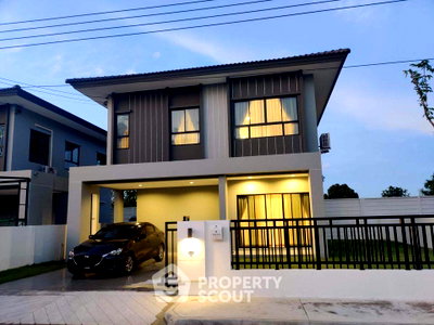 Houses for sale Nonthaburi : Pet-Friendly 3-BR House For Sale, Sammakorn Chaiyapruek-Wongwaen 2 (ID 1276447)