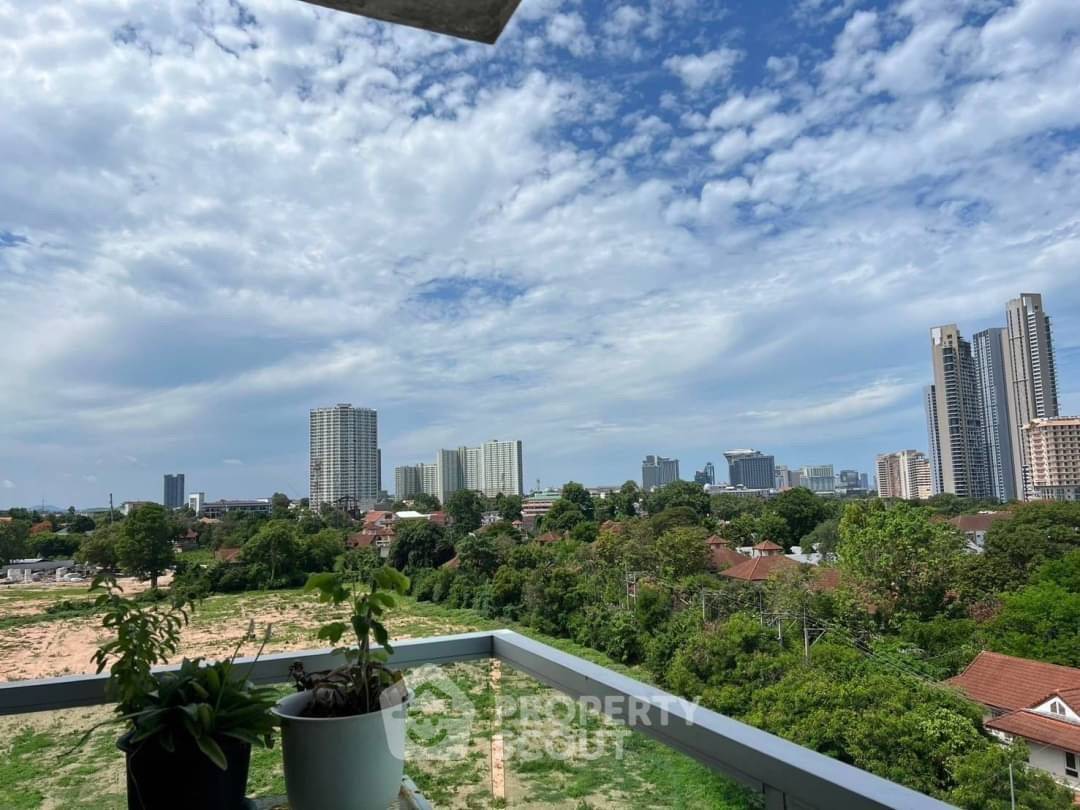 รูป คอนโด 3 ห้องนอน Club Royal Condominiums ขนาด 116 ตร.ม. ใกล้ Sanctuary of Truth (ID 1553083) - รูปที่ 14/14