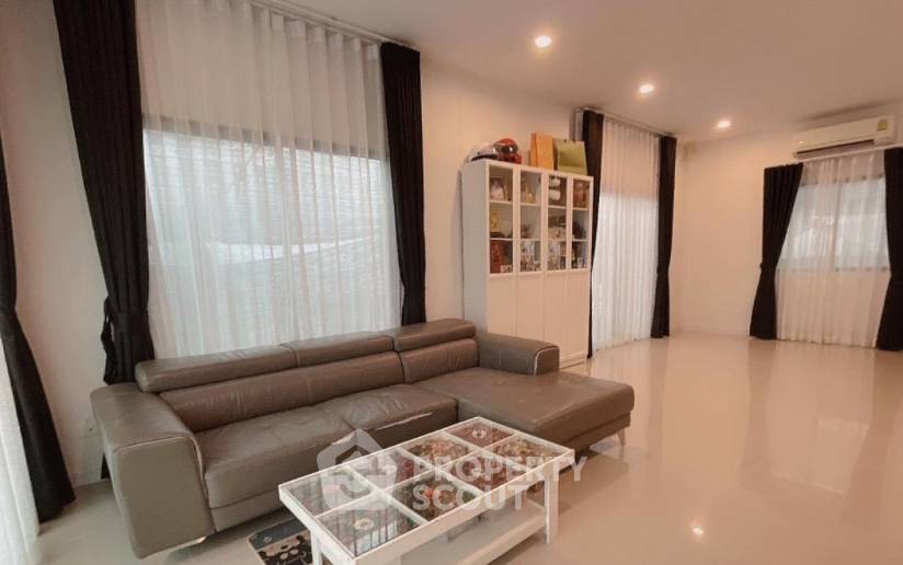 รูป บ้านเดี่ยว 3 ห้องนอน สำหรับขาย พื้นที่ 204 ตร.ม. พฤกษา เดไลท์ บางนา - ศรีนครินทร์ (ID 1530074) - รูปที่ 9/11