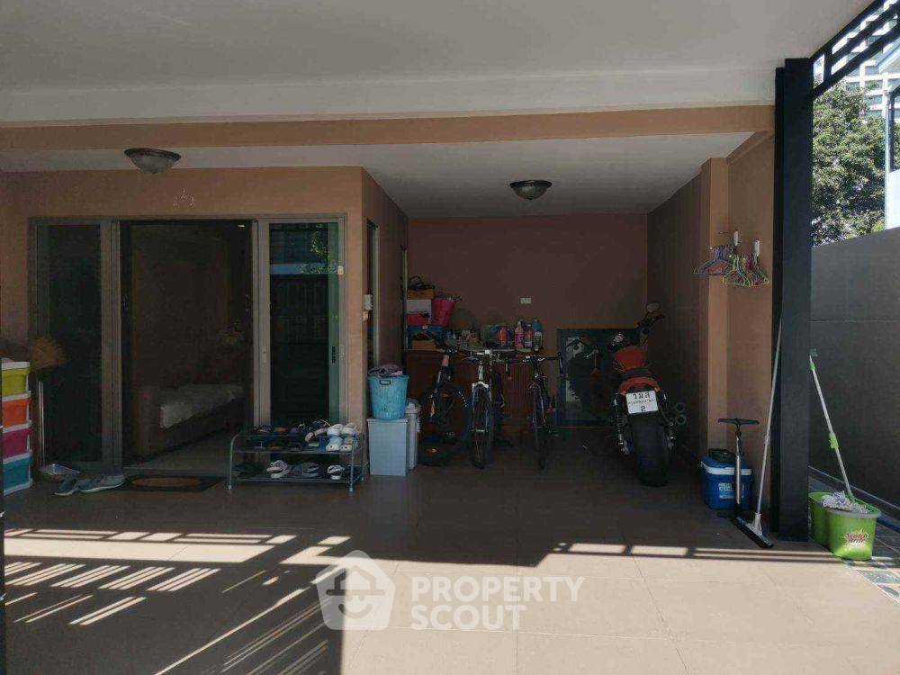 รูป คอนโด 3 ห้องนอน ขาย ในโครงการ Wyndham Jomtien Pattaya พัทยา (ID 2150574) - รูปที่ 4/10