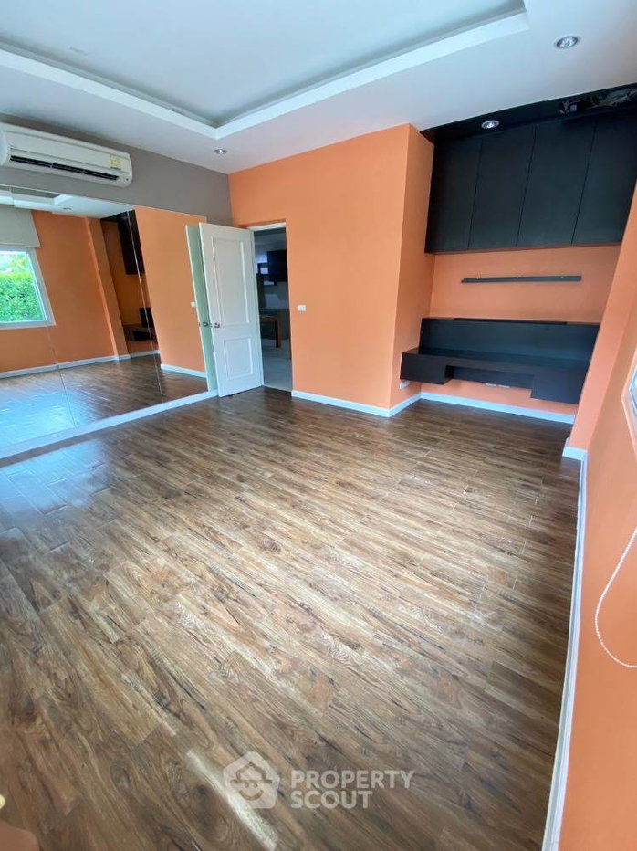 รูป บ้าน 5 ห้องนอน 410 ตร.ม. ปรับได้กับสัตว์เลี้ยง วิลล่า นครินทร์ อ่อนนุช-วงแหวน ใกล้สนามบินสุวรรณภูมิ (ID 1308477) - รูปที่ 40/41