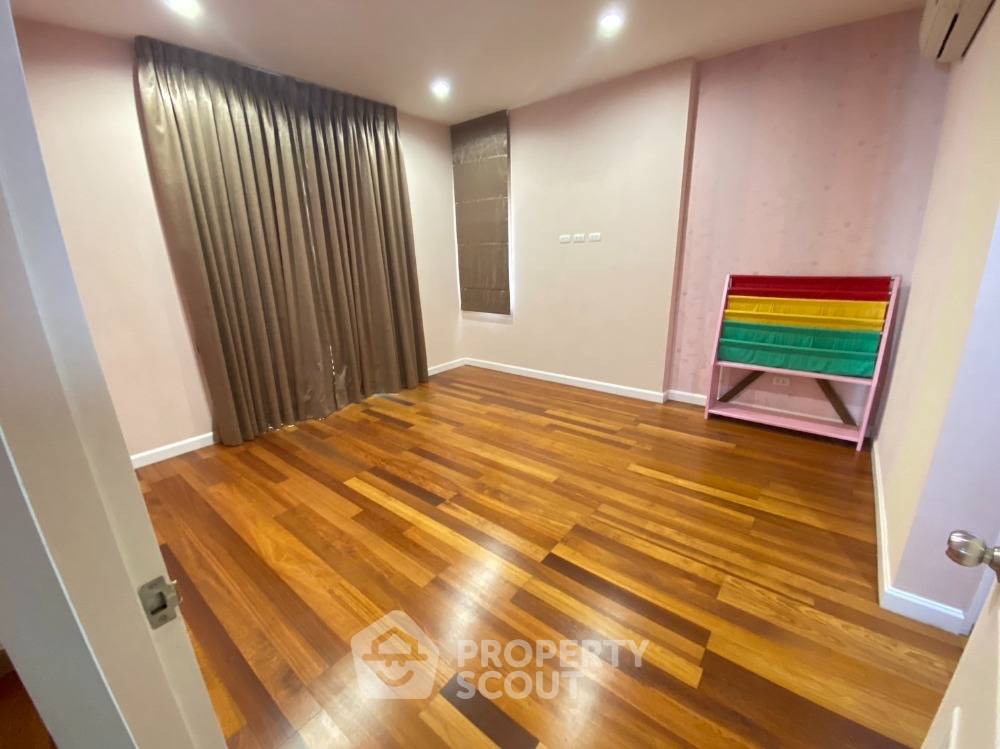 รูป บ้าน 5 ห้องนอน 410 ตร.ม. ปรับได้กับสัตว์เลี้ยง วิลล่า นครินทร์ อ่อนนุช-วงแหวน ใกล้สนามบินสุวรรณภูมิ (ID 1308477) - รูปที่ 5/41